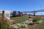 LSRC's Y505 shoves away toward the Blue Water Bridge